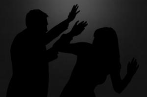 "데이트폭력" 4년간 2만 9천건 크게 증가....연인에게 생명의 위협도 느껴